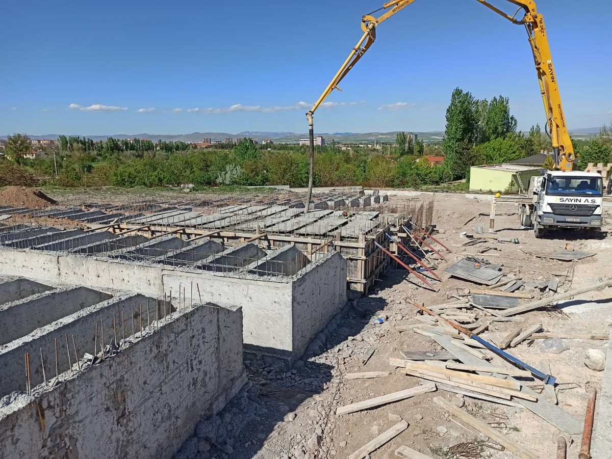 Uluborlu İnşaat Betoncusu